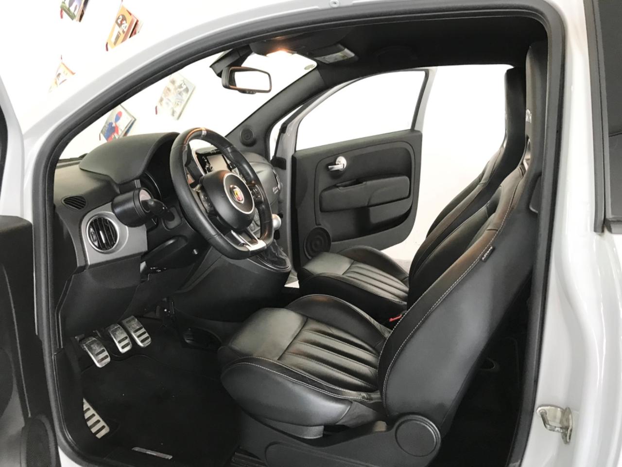 Abarth 595 1.4 Turbo T-Jet 165 CV Turismo