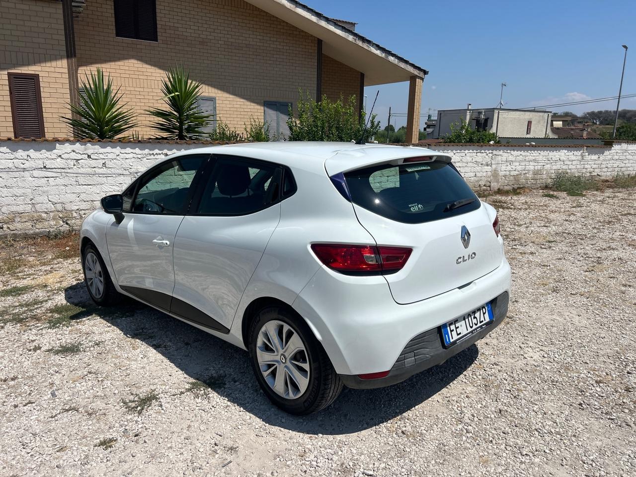 Renault Clio 1.2 75CV 5 porte Life