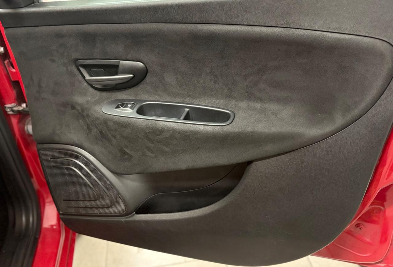 Lancia Ypsilon 1.3 MJT 16V 95 CV 5 porte S&S Platinum