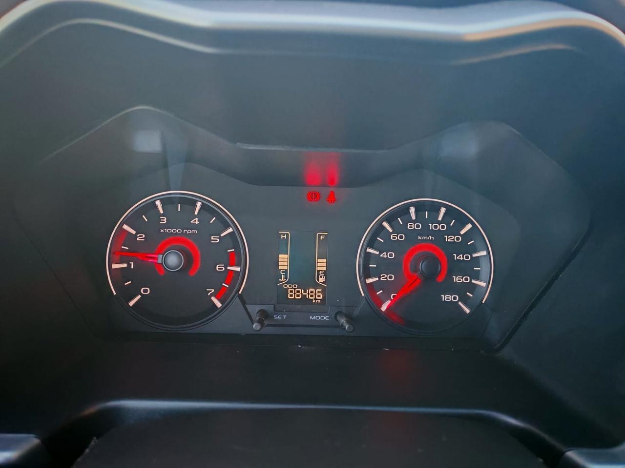 Mahindra KUV100 1.2 VVT K8 GPL