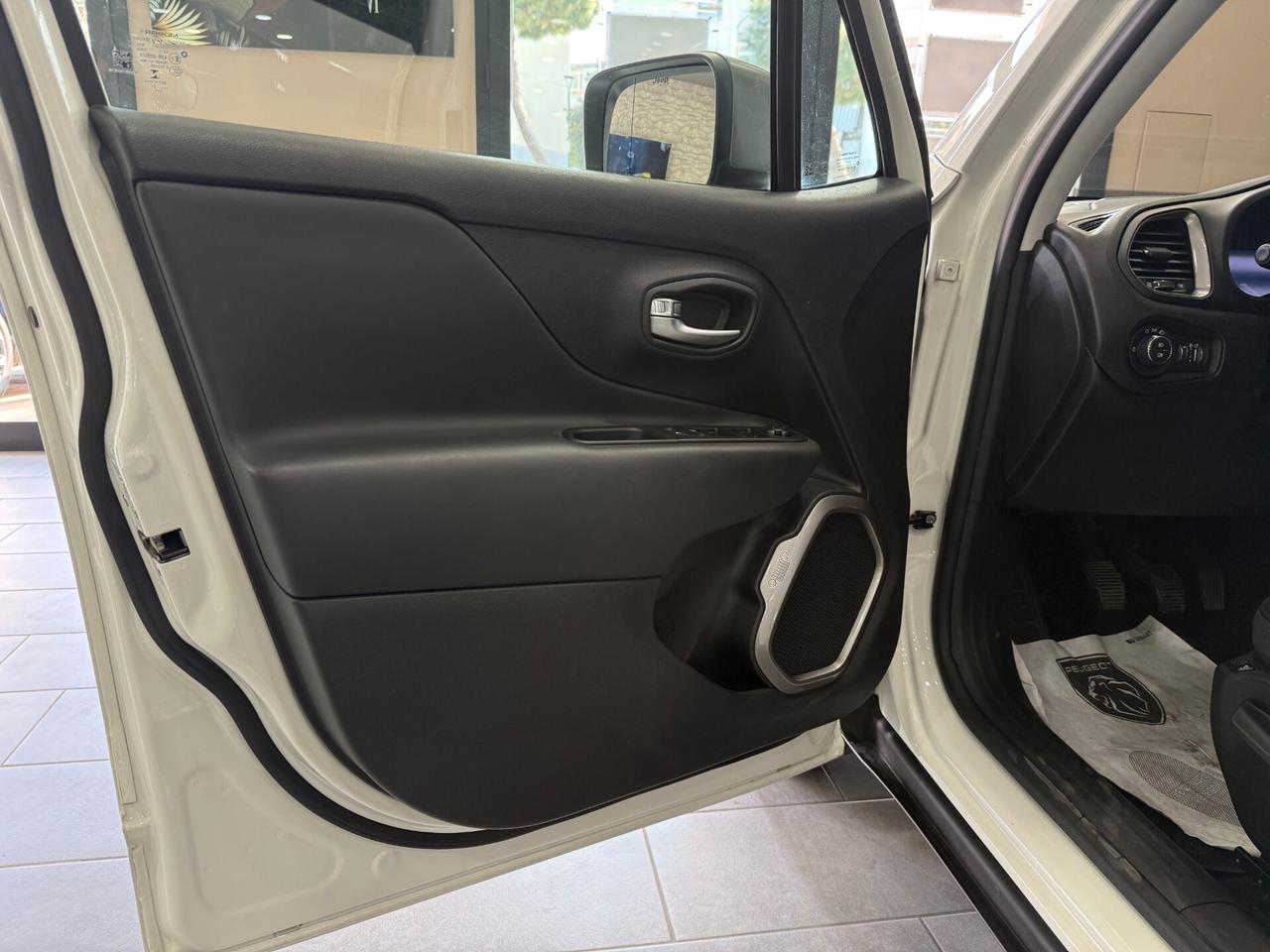 Jeep Renegade 1.6 Mjt 130 CV Limited - Pari al nuovo