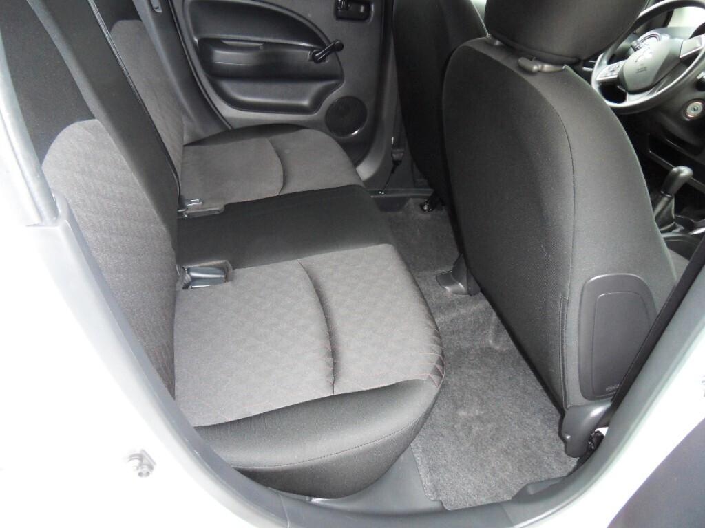 Mitsubishi Space Star 1.2 Invite SDA