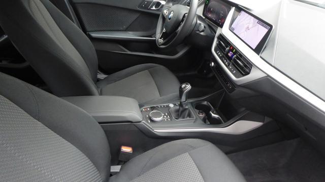 BMW 118 d 5p. Business Advantage