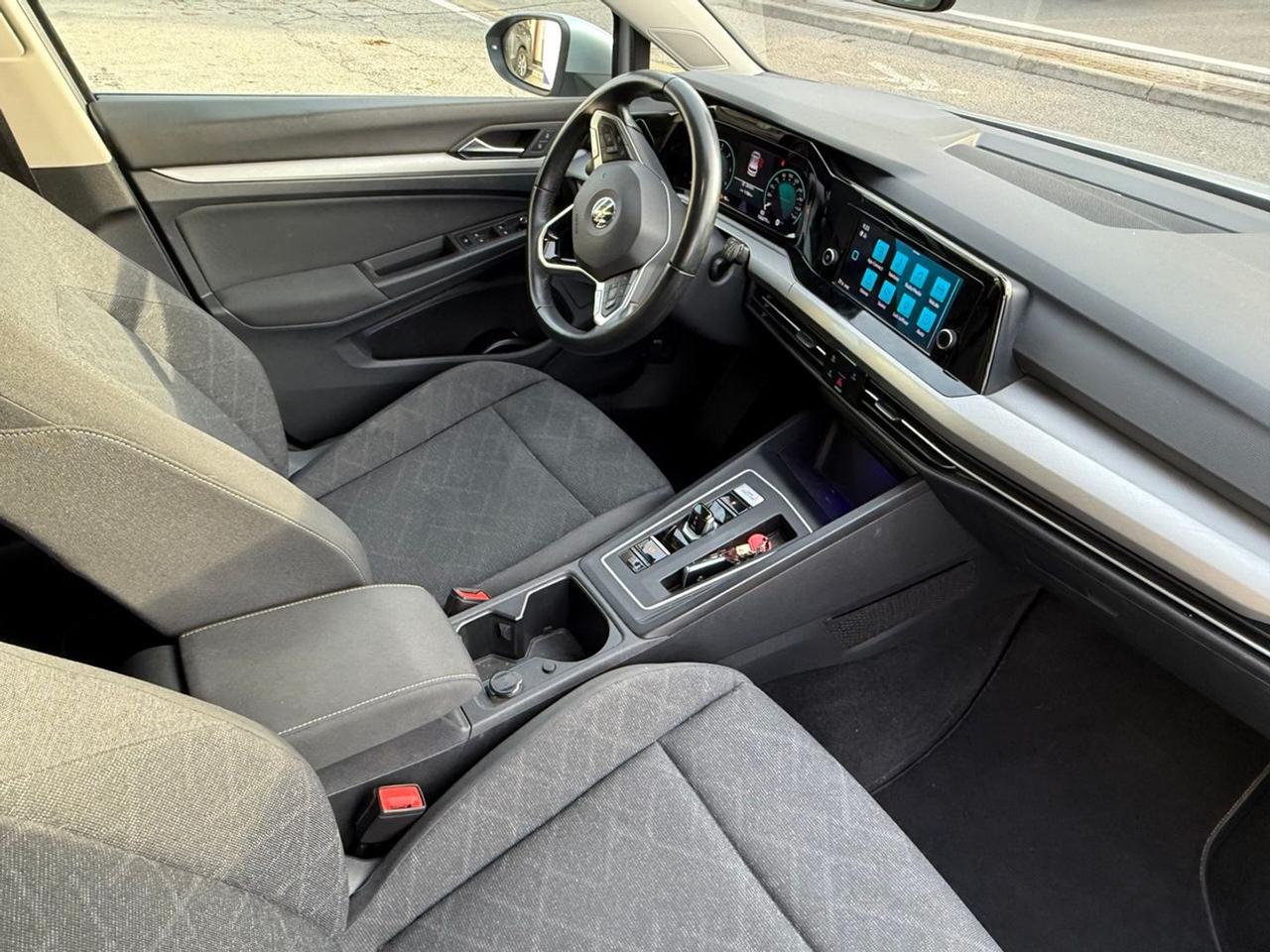 Volkswagen Golf 2.0 16V TDI #8227