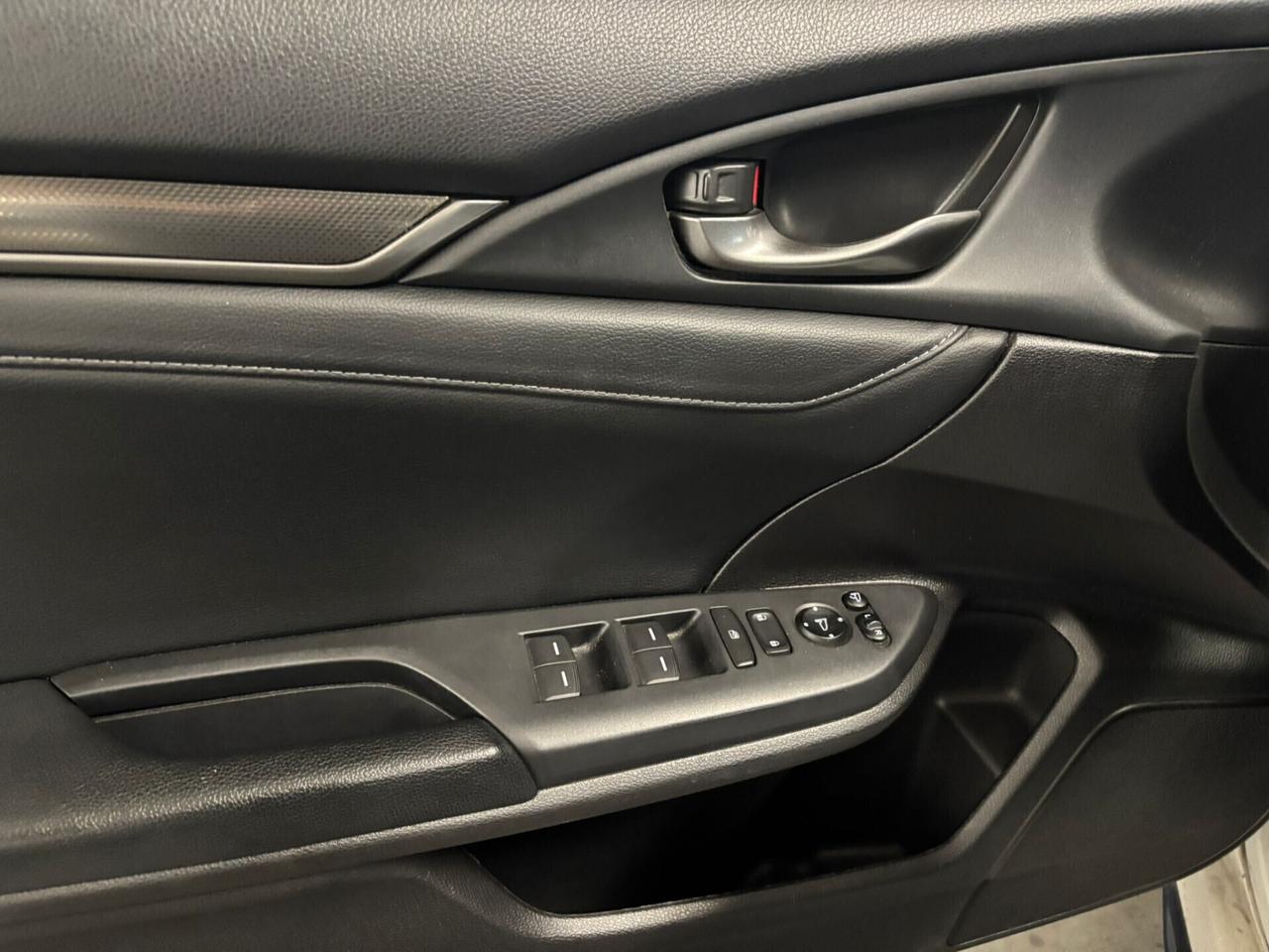 Honda Civic 1.0T Benzina PREMIUM Executive