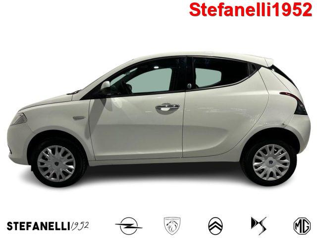 LANCIA Ypsilon 0.9 TwinAir 85 CV 5 porte Metano Ecochic Silver