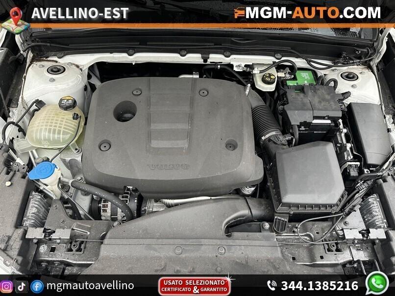 VOLVO XC40 D4 AWD Geartronic R-design - TETTO