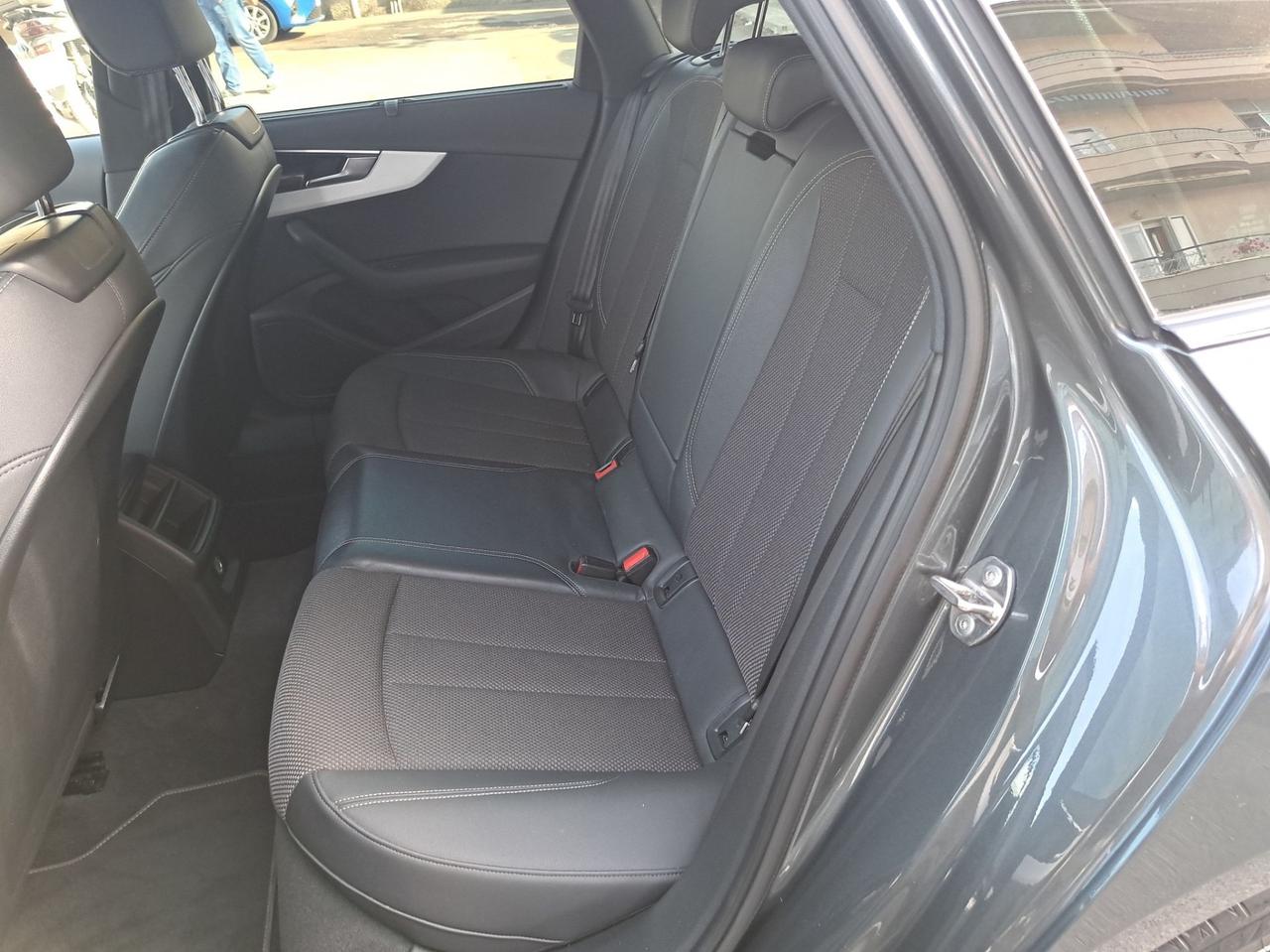 Audi A4 40 TDI S tronic