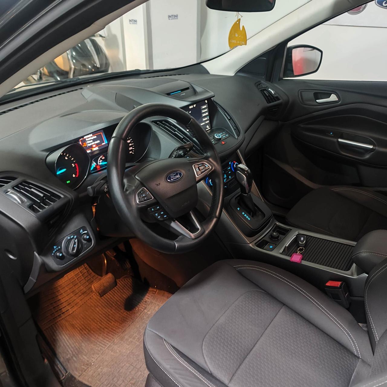 Ford Kuga 1.5 TDCI 120 CV S&S 2WD Powershift Business 12 mesi di garanzia