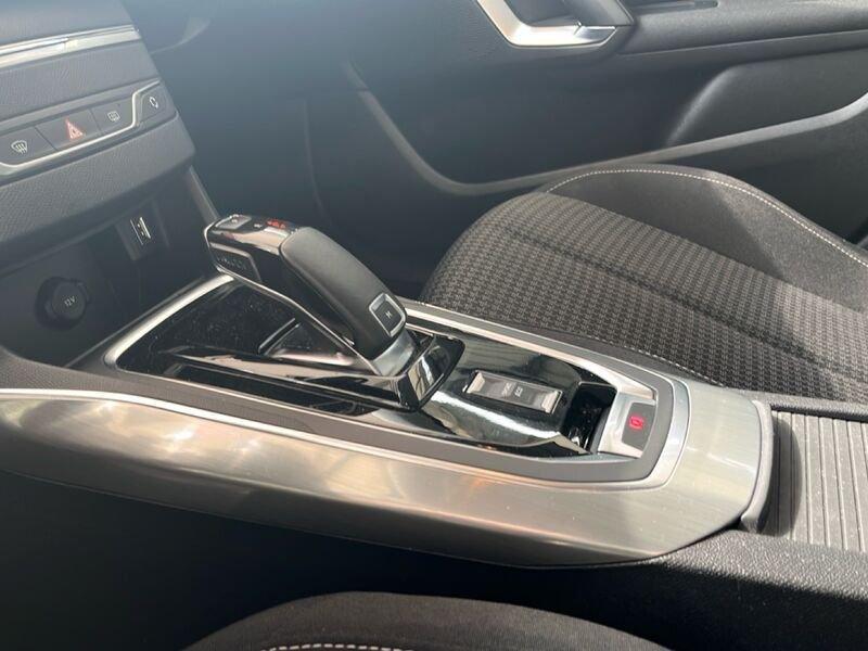 Peugeot 308 Business BlueHDi 130cv S&S