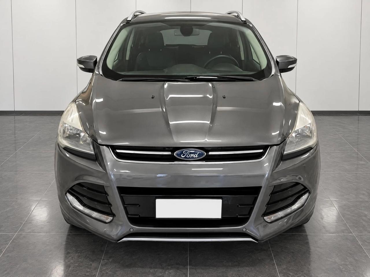 Ford Kuga 2.0 TDCi 140 CV Titanium Autocarro N1