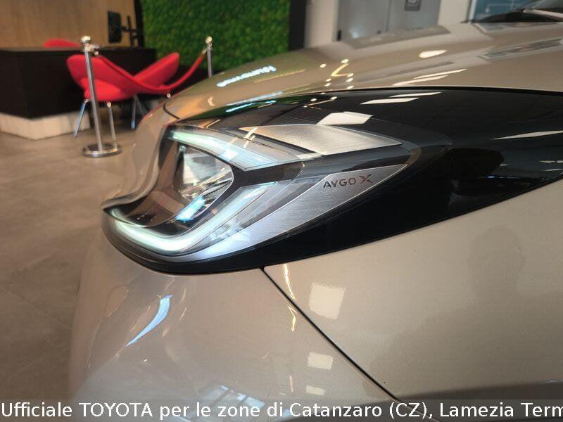 Toyota Aygo X Aygo X 1.0 VVT-i 72 CV 5 porte Lounge