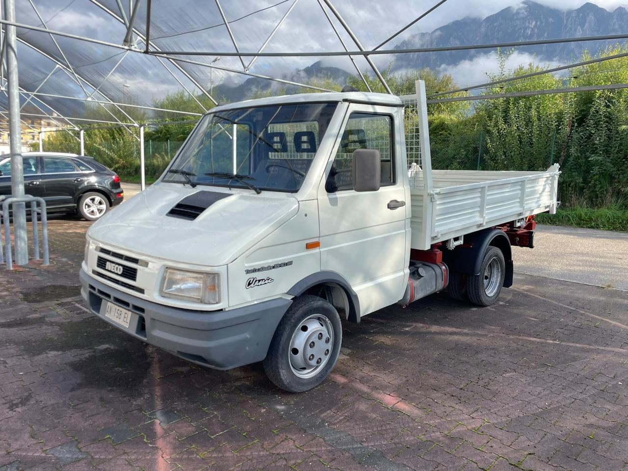 Iveco Daily 35-10 Classic Ribaltabile Trilaterale