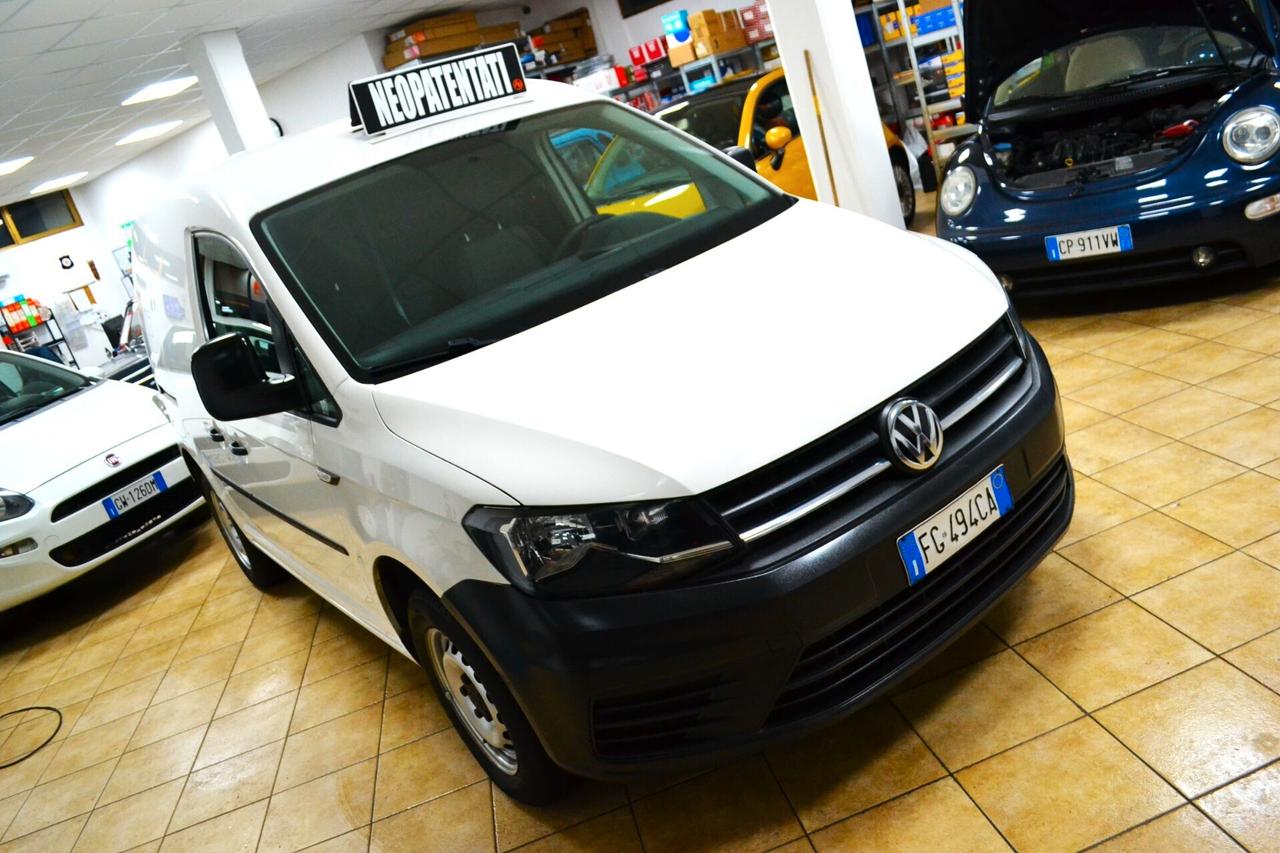 VW CADDY 1.6 TDI 102CV Furgonato 1PROP. 2016 Eu5B