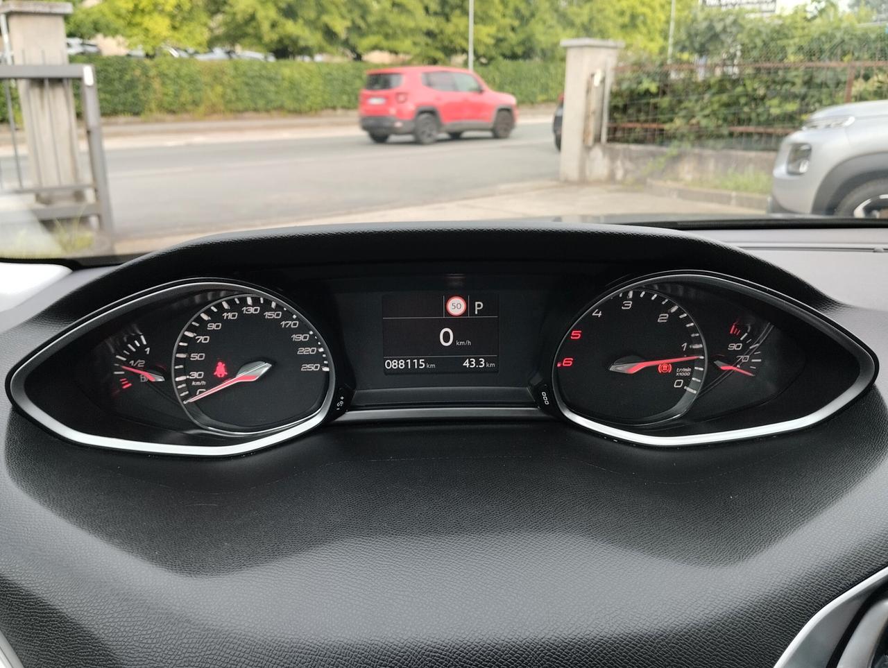 Peugeot 308 BlueHDi 130 S&S EAT8 SW Allure