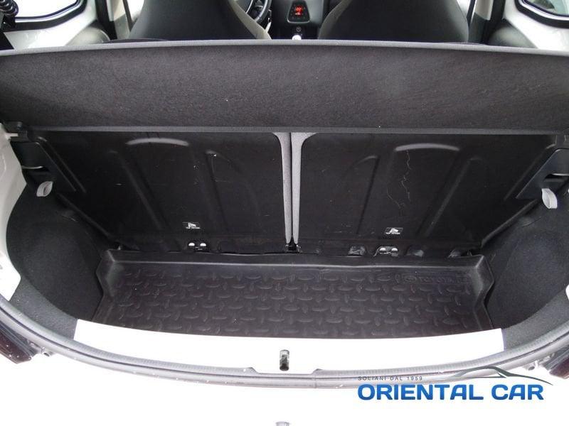 Toyota Aygo 1.0 VVT-i x-play MOLTO BELLA