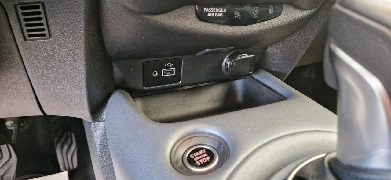 Nissan Juke 1.0 DIG-T 114cv DCT Tekna **Soli 59.000 Km**