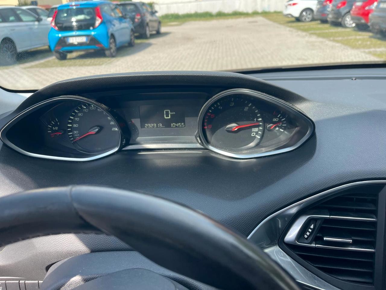 Peugeot 308 BlueHDi 120 S&S SW Business