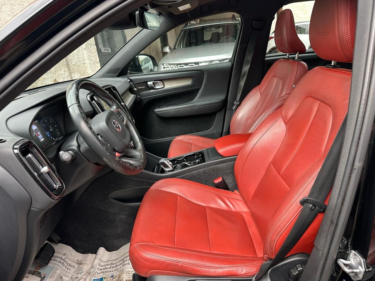 Volvo XC40 D3 Inscription AUTOCARRO
