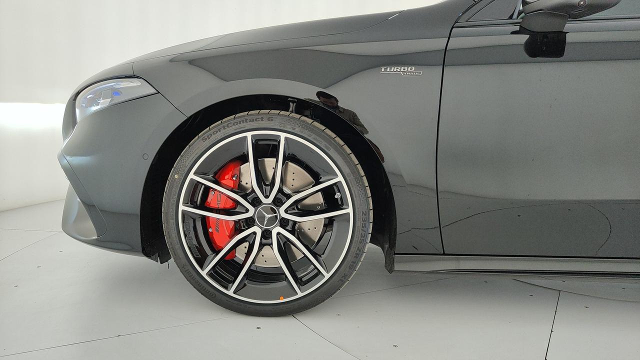 Mercedes-Benz Mercedes-AMG A 35 4MATIC