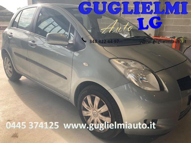 TOYOTA Yaris 1.3 5 porte Sol