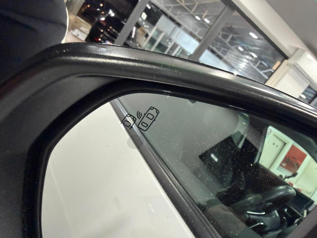 Peugeot 3008 BlueHDi 130 S&S EAT8 Allure