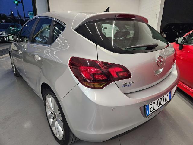 Opel Astra 5p 1.7 cdti Elective 125cv