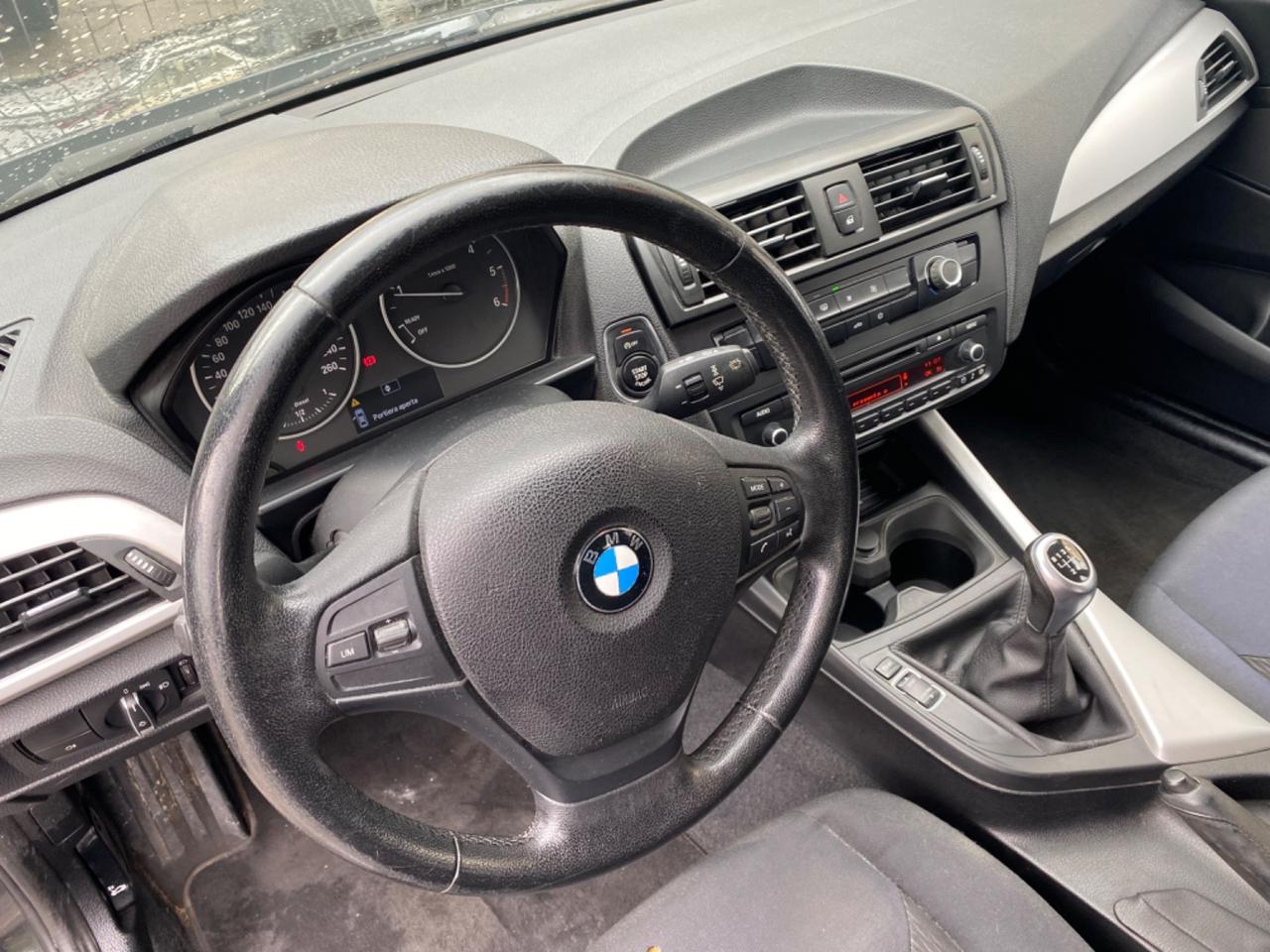 Bmw 116 116d 5p. Sport