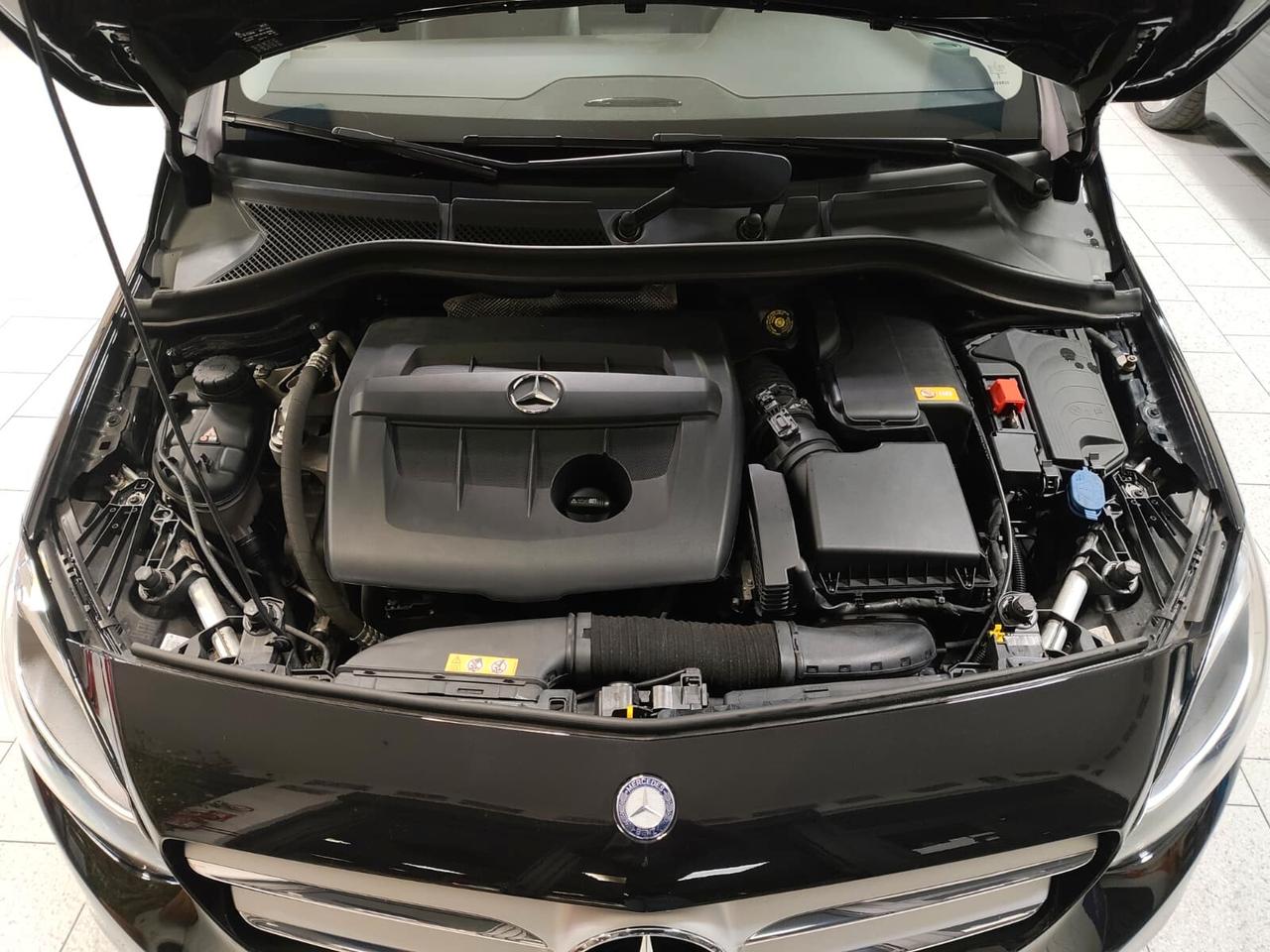 Mercedes-benz B180d SPORT NEOPATENTATI UNICO PROP