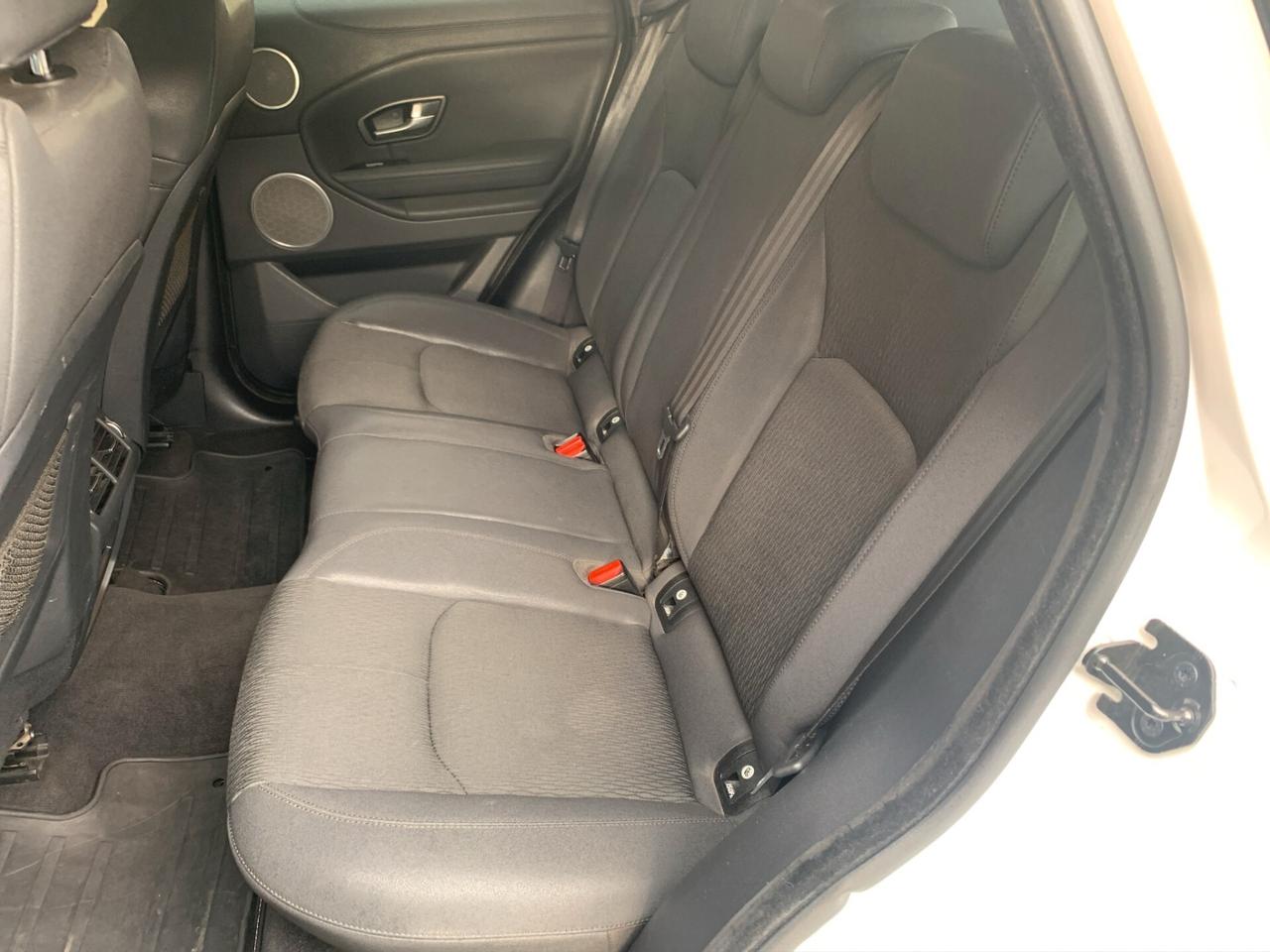 Land Rover Range Evoque 2.0 TD4 180 CV 5p. RDynamic