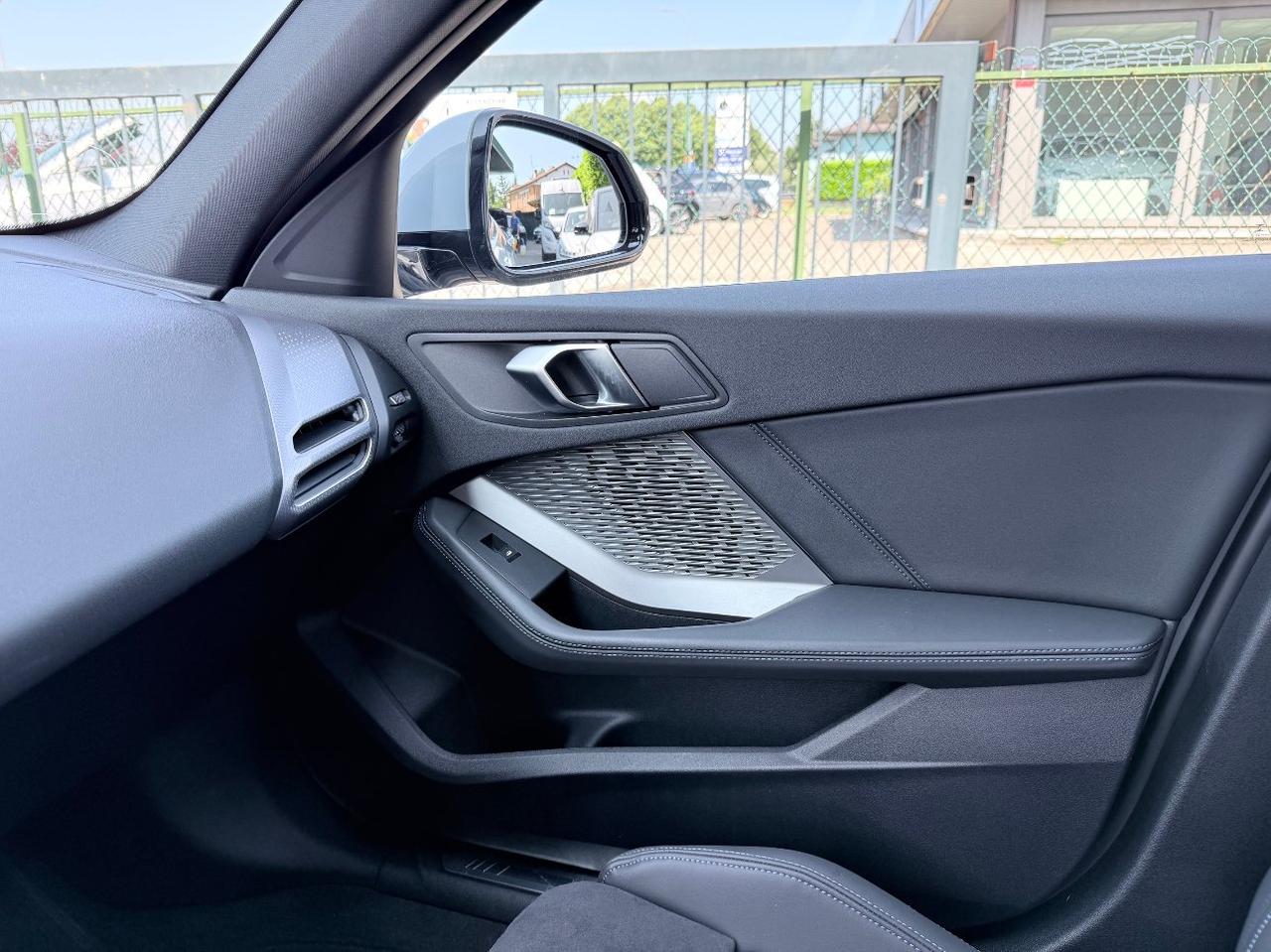BMW 120 48V MSport auto
