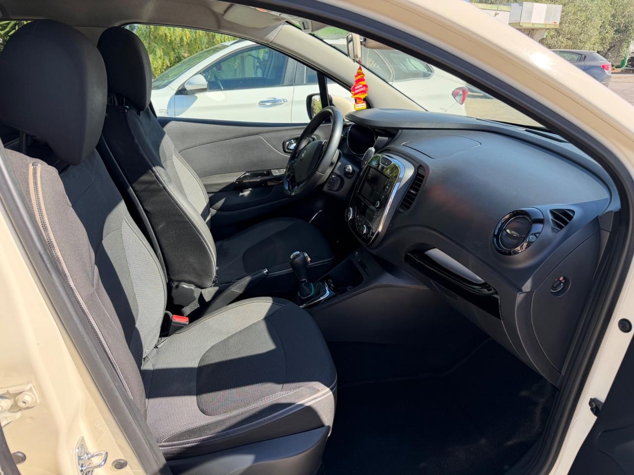Renault Captur 1.5 dCi 8V 90 CV Automatica 2014