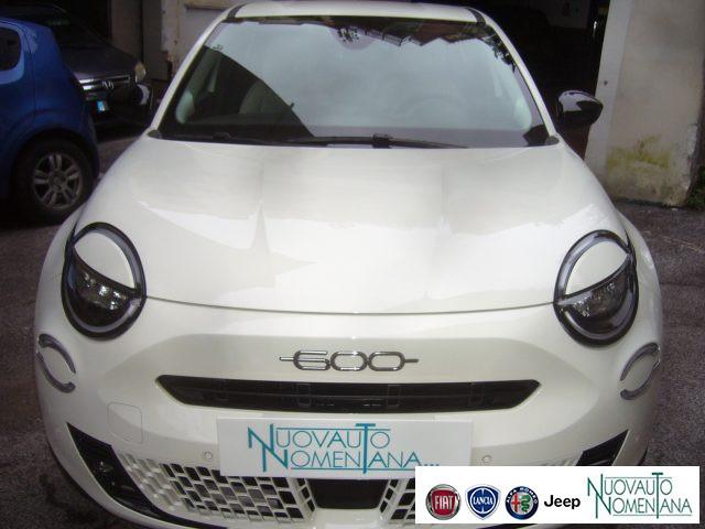 FIAT 600 Hybrid 110CV DCT6 MHEV LaPrima NAVI AZIENDALE FIAT