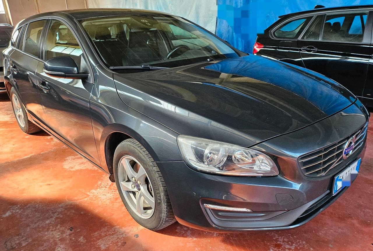Volvo V60 D2