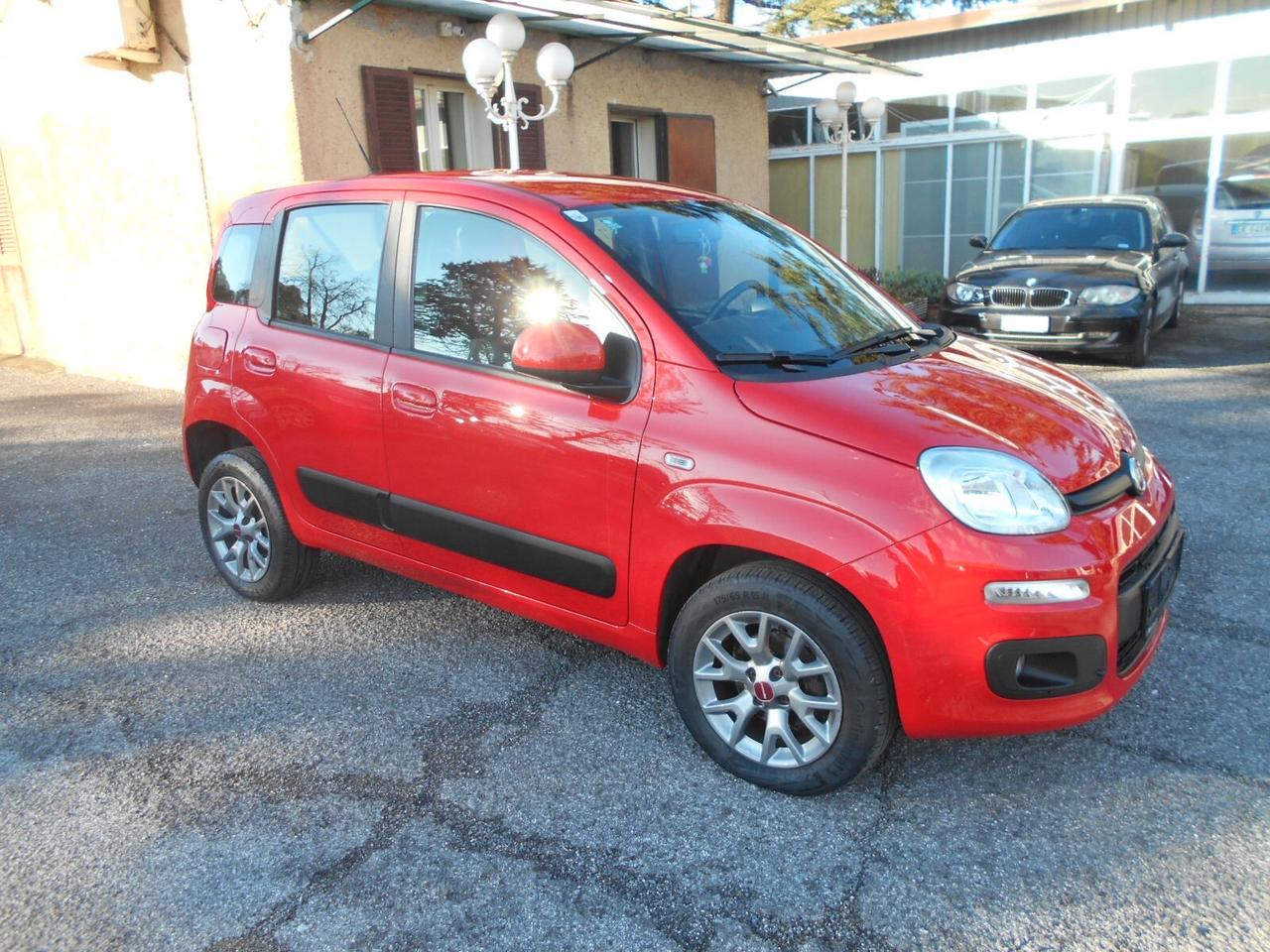 Fiat Panda 0.9 TwinAir Turbo Natural Power Lounge
