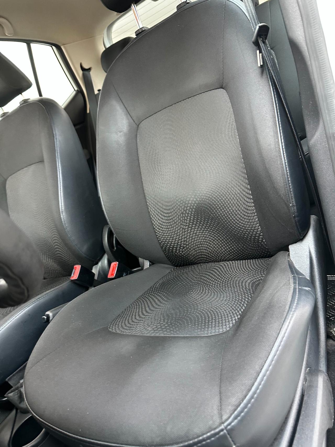 Hyundai i10 1.0 Benz/Gpl, Euro 5B, uni propri