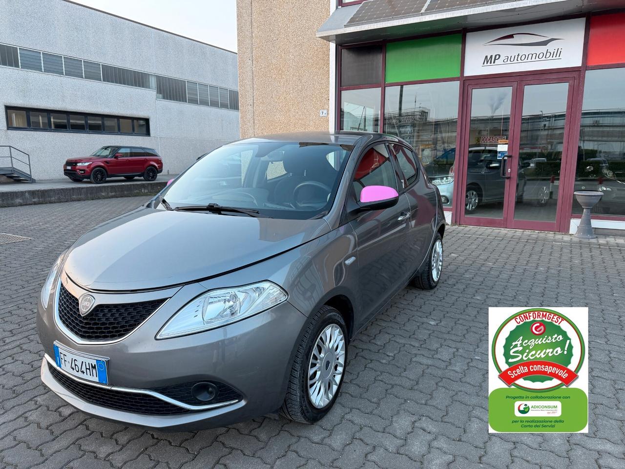 Lancia Ypsilon 1.2 69 CV, OK NEOPATENTATI