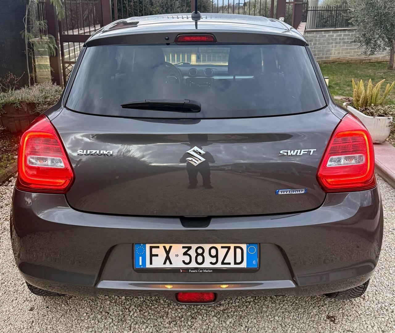 Suzuki Swift 1.2 Hybrid Top