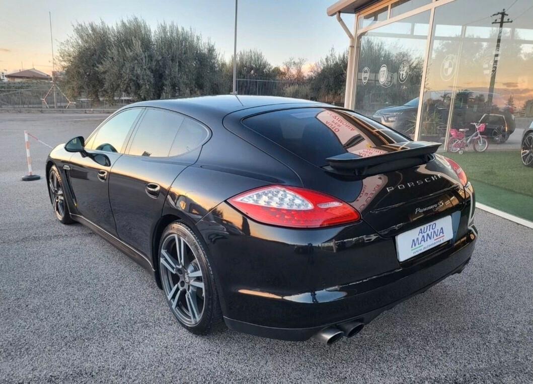 Porsche Panamera 4.8 4S