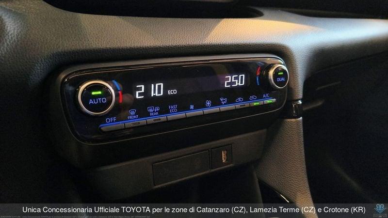 Toyota Yaris 1.5 Hybrid 5 porte Lounge