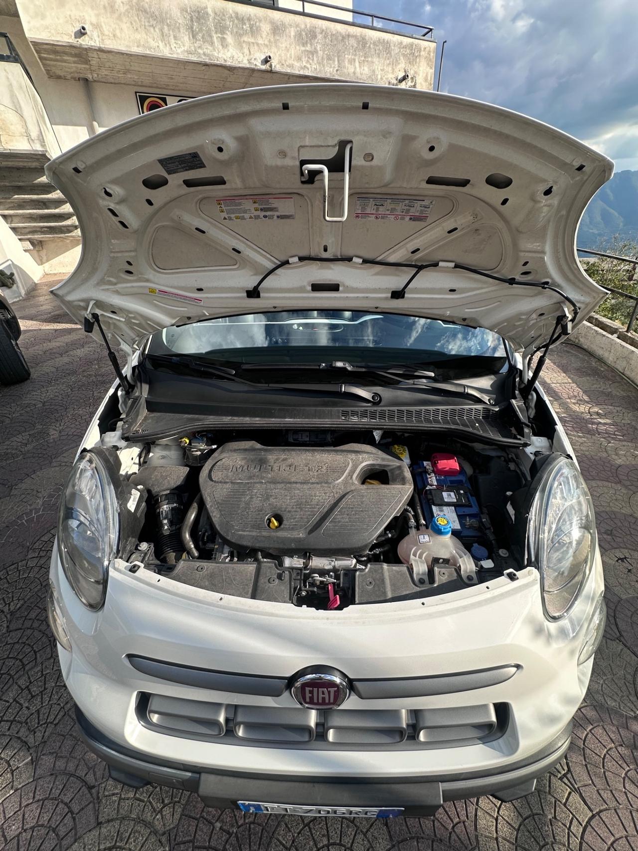 Fiat 500L 1.6 Multijet 120 CV Cross