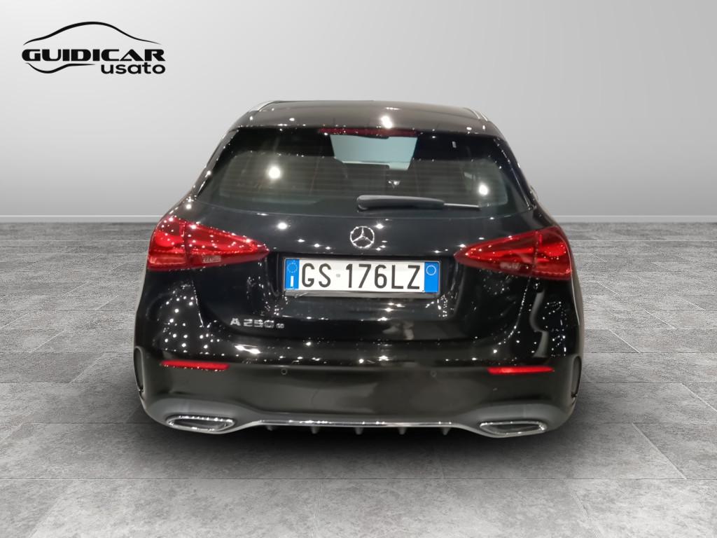 Mercedes-Benz Classe A - W177 2023 - A 250 e phev AMG Line Advanced Plus auto