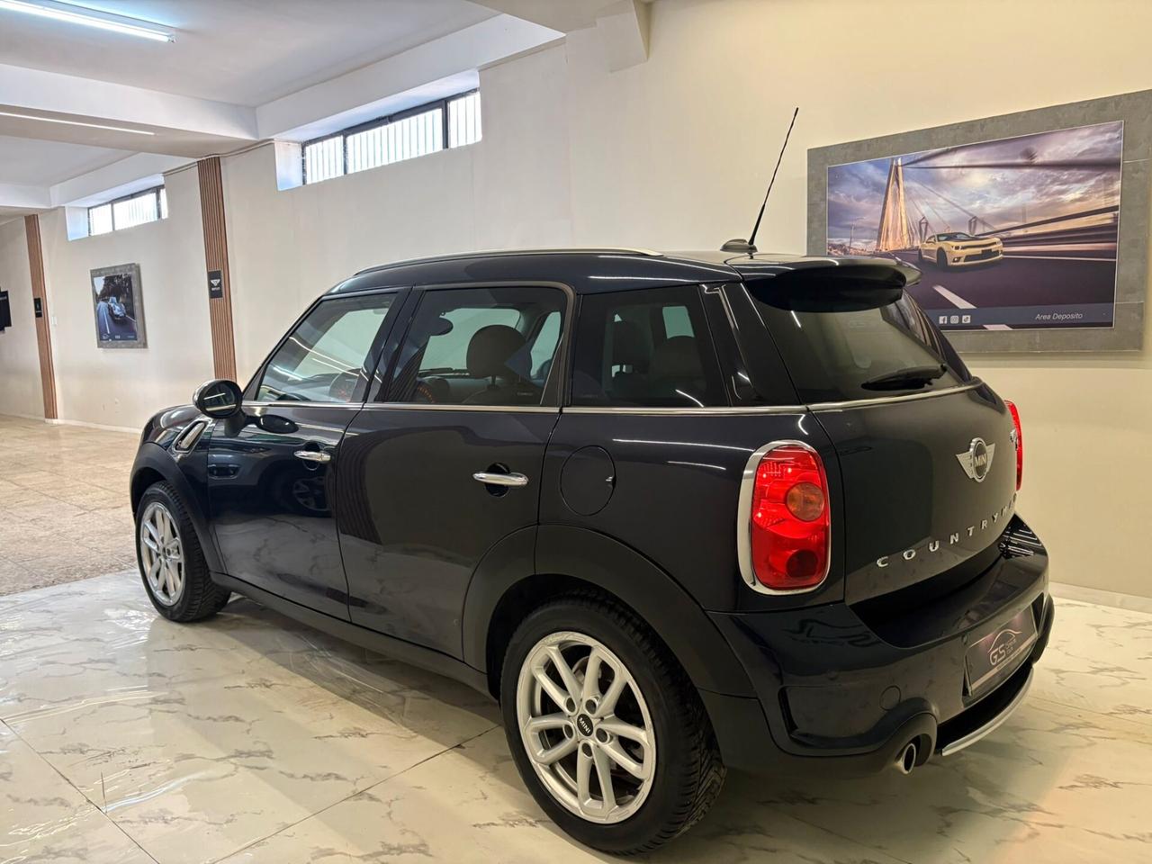 Mini Cooper SD Countryman 2000cc 143cv automatico