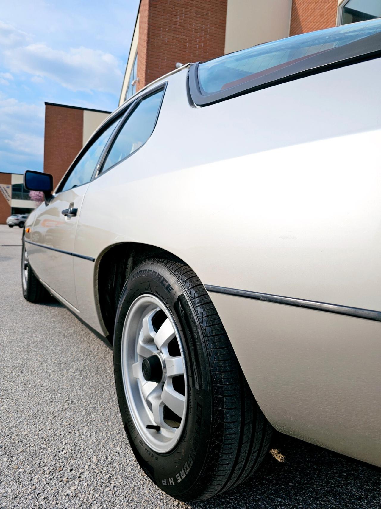 Porsche 924 2.0 Asi restauro Totale