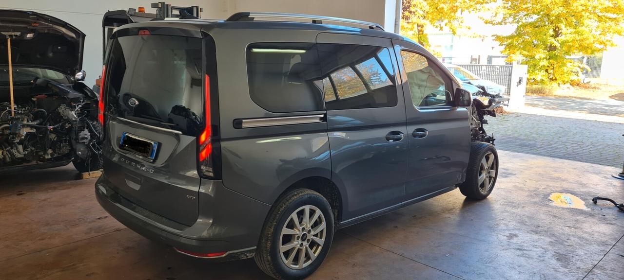 Ford Tourneo Connect 2.0 EcoBlue 122 CV AWD Titanium