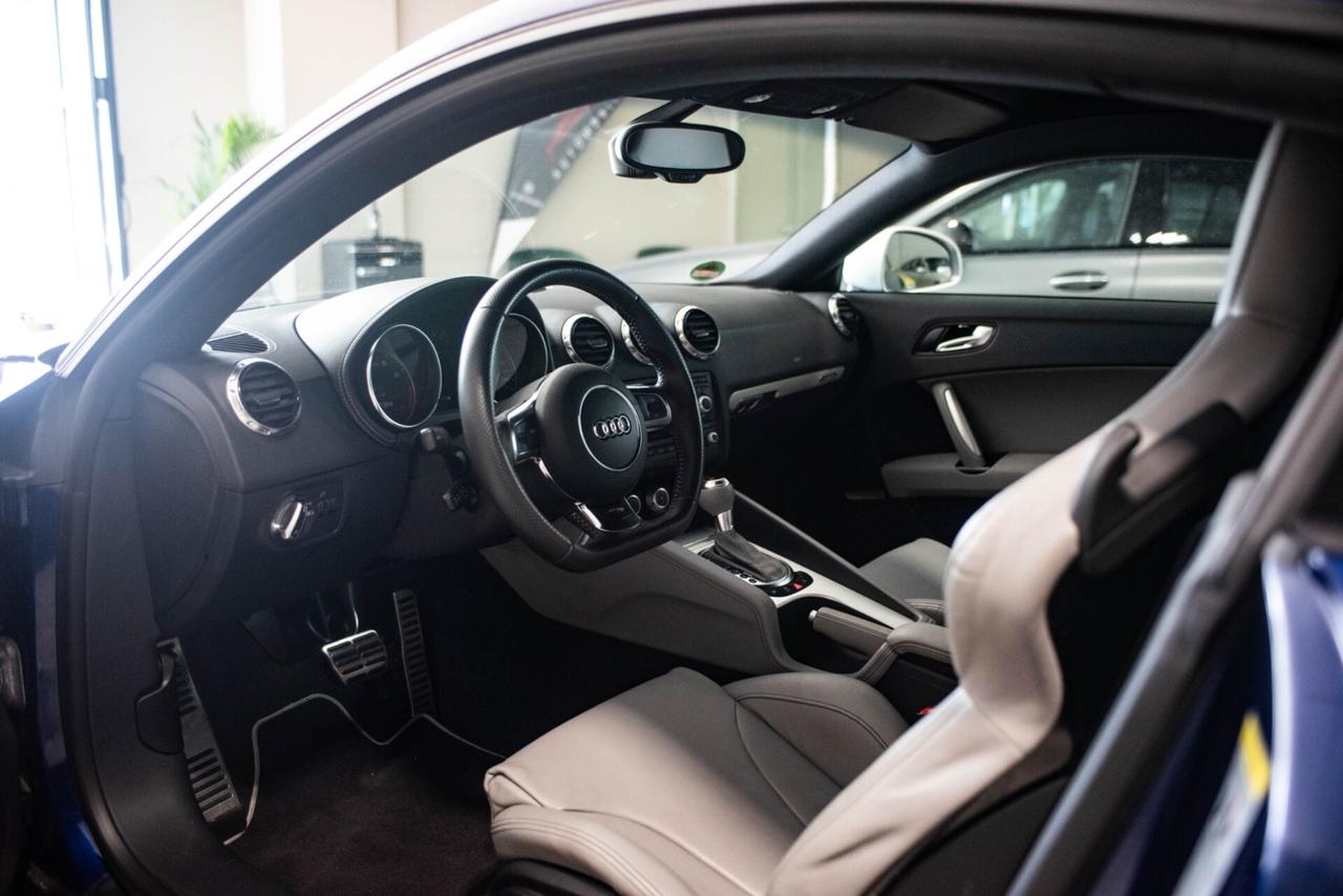 Audi TT RS Coupé 2.5 TFSI quattro S tronic