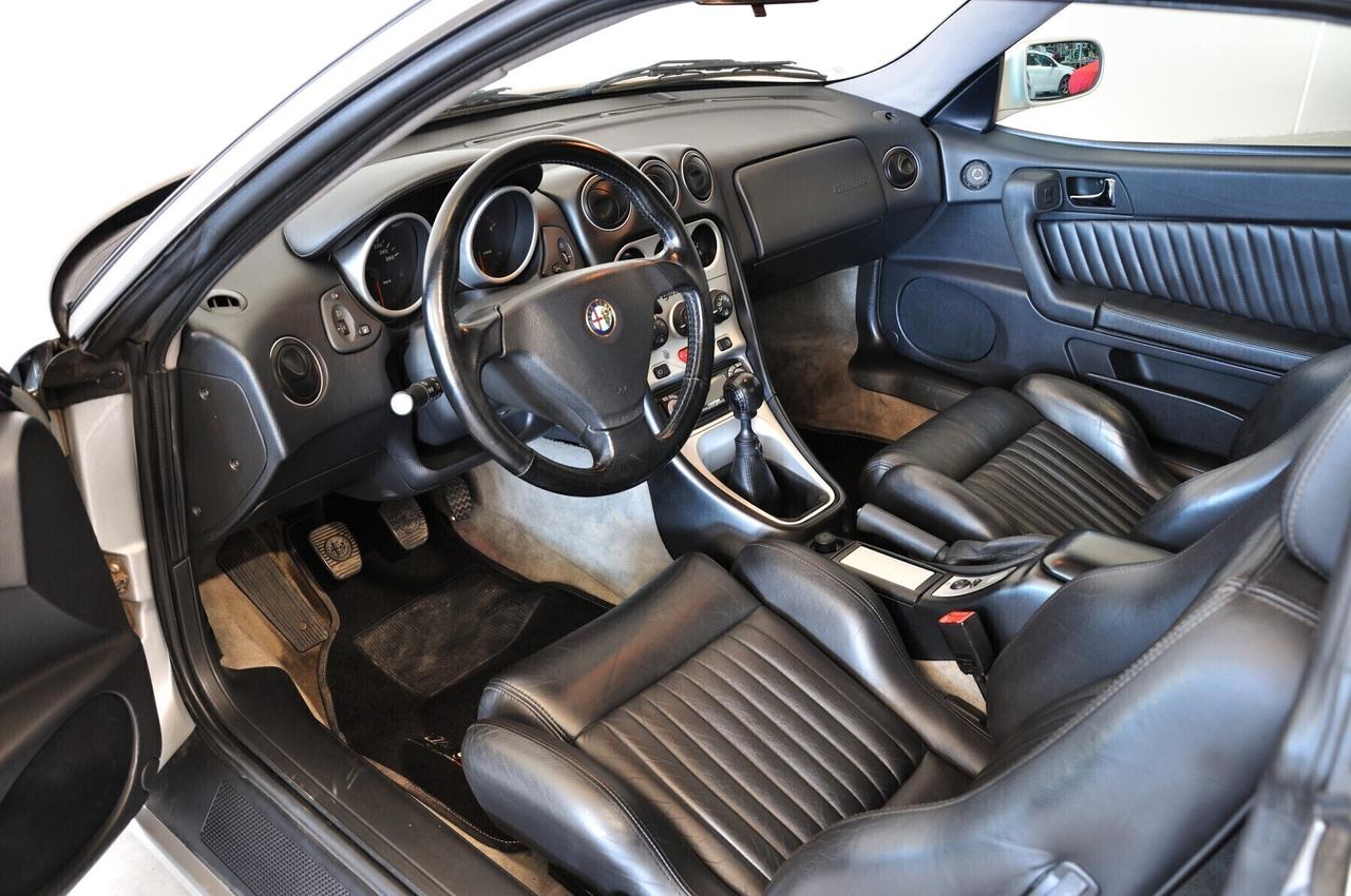 Alfa Romeo GTV 3.0i V6 24V cat L