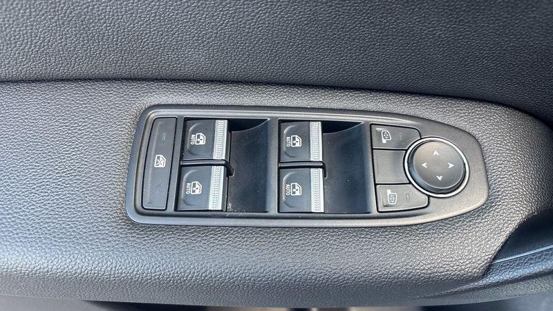 Renault Captur II 2019 1.0 TCe GPL Techno Fast Track