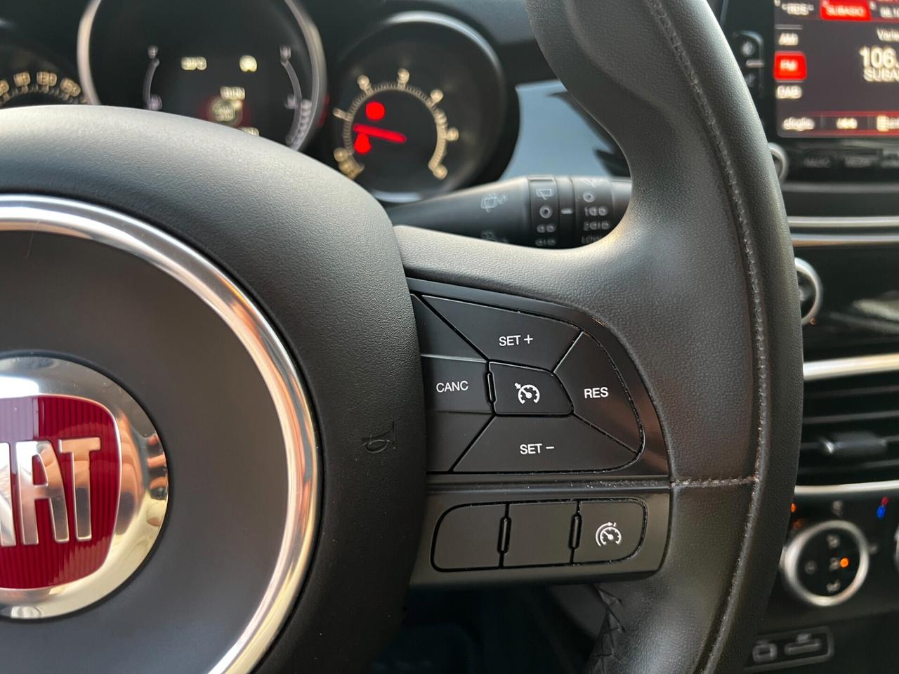 Fiat 500X 1.6 MultiJet 120 CV Lounge-NAVI-LED