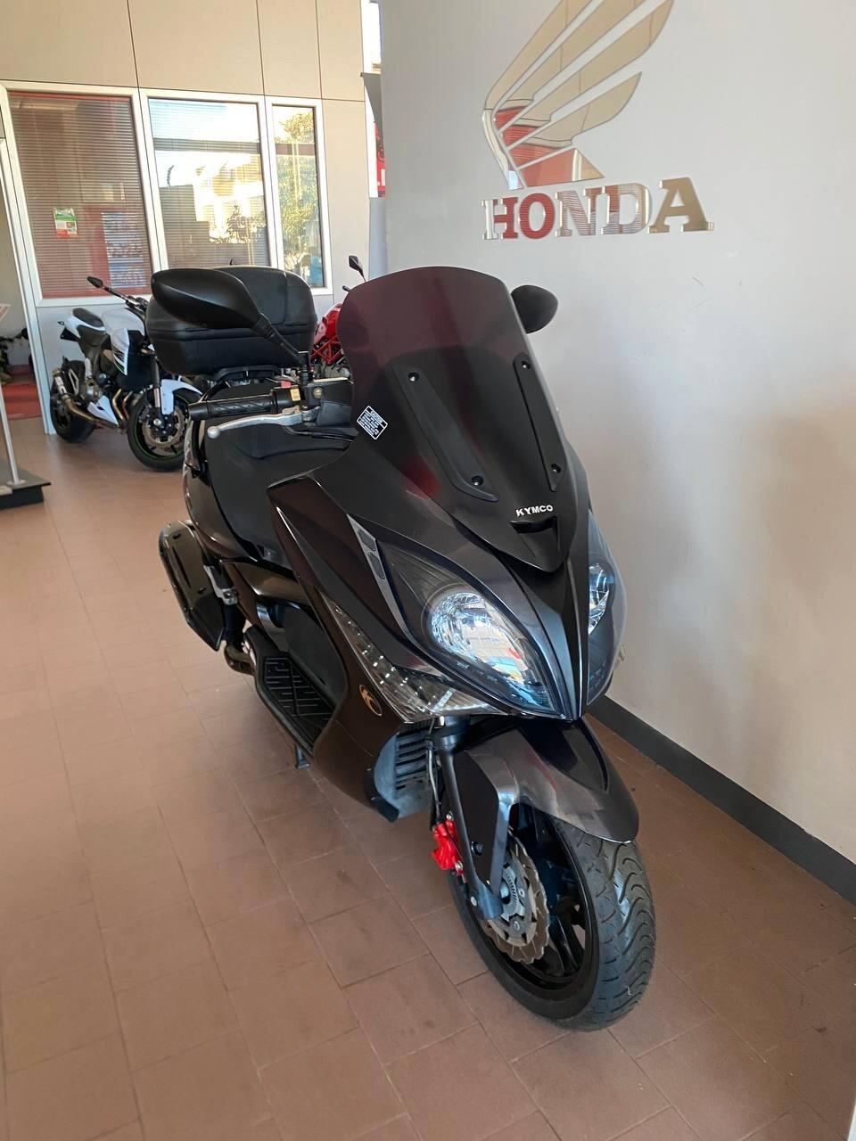 Kymco Xciting 300i r